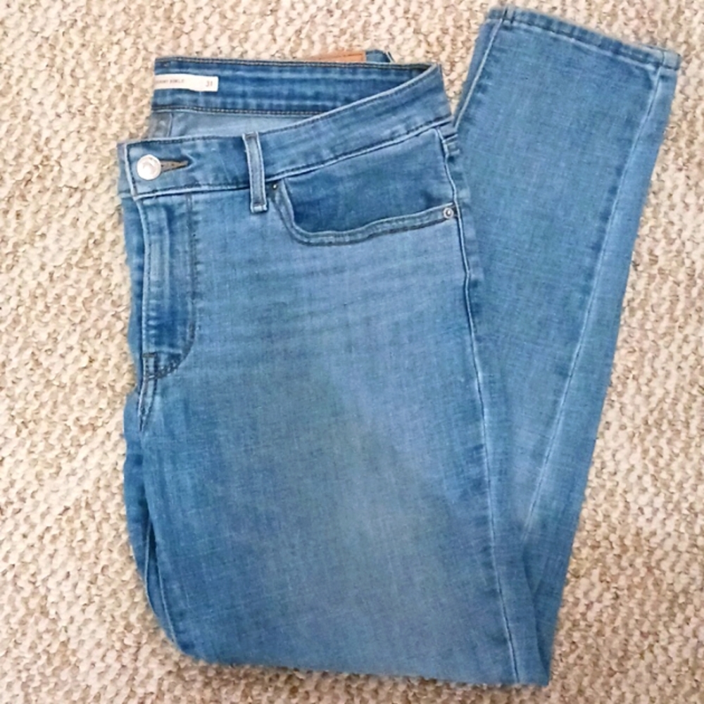 Levi's 711 Skinny Ankle Jeans